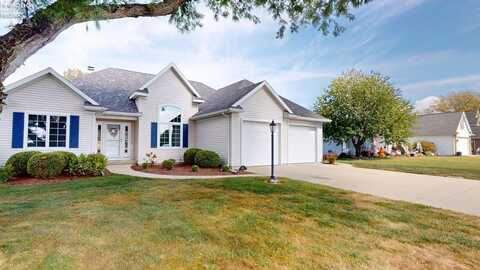 506 W Linden Avenue, Gibsonburg, OH 43431