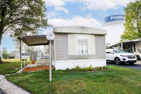 1730 Port Clinton Rd, Fremont, OH 43420