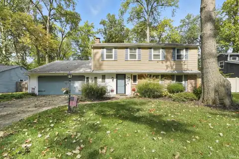 6105 6105 CORDAVA Court, Fort Wayne, IN 46815