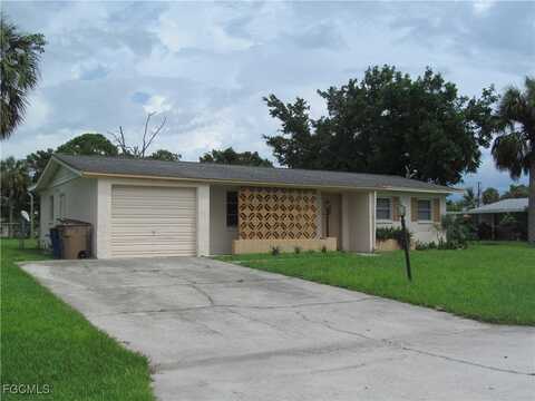16 Lincoln Avenue, Lehigh Acres, FL 33936