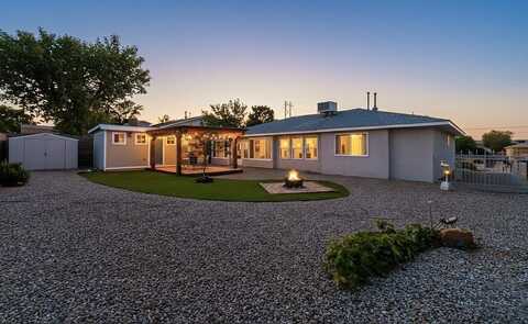 2169 LEMA Road SE, Rio Rancho, NM 87124