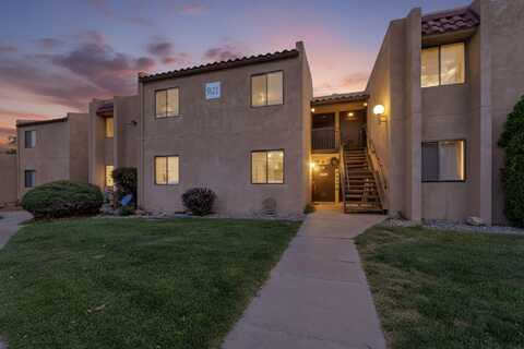 921 COUNTRY CLUB Drive SE unit: H, Rio Rancho, NM 87124