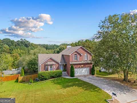 596 Wren, Stone Mountain, GA 30087