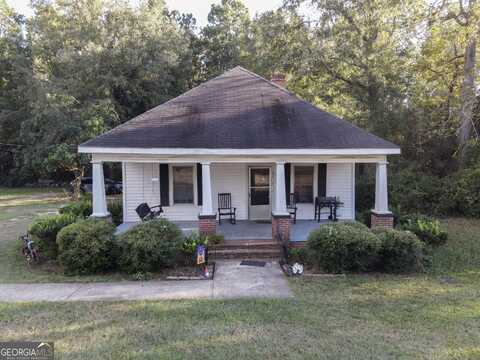 908 E McCarty, Sandersville, GA 31082