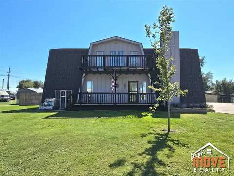 507 E Lincoln Avenue, Lakin, KS 67860
