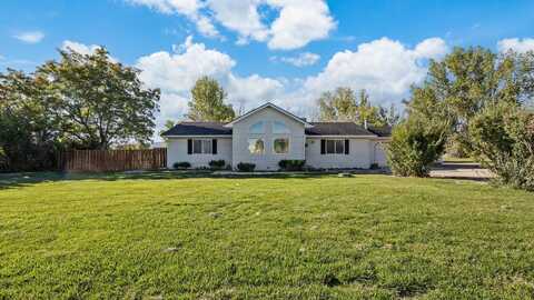 1351 M 1/4 Road, Loma, CO 81524