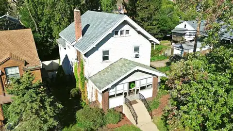 1916 Wespark Avenue, Whiting, IN 46394