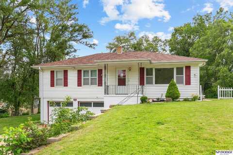 7922 Himebaugh Avenue, Omaha, NE 68134