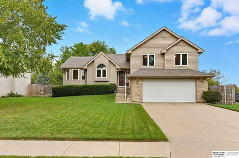 4303 N 136th Street, Omaha, NE 68164