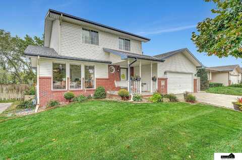 1537 Hilltop Road, Lincoln, NE 68521