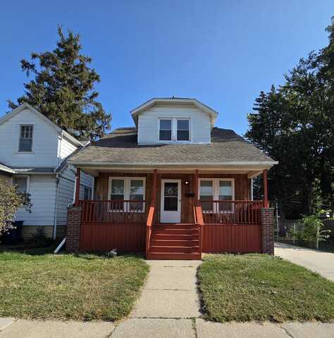 1424 Cicotte Avenue, Lincoln Park, MI 48146