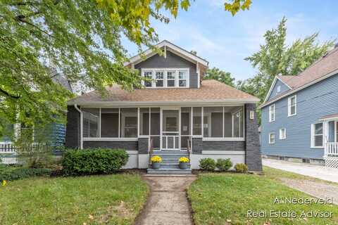 66 Sutton Street SW, Grand Rapids, MI 49507