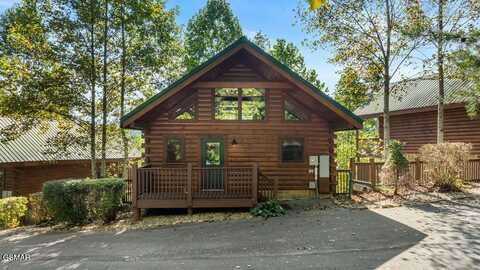 1779 Mountain Shadows Way, Gatlinburg, TN 37738