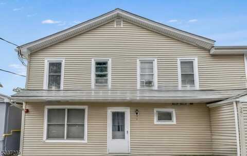 360 Oak Ridge Rd, West Milford, NJ 07438