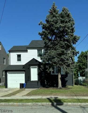 16 Pleasant Ave, Belleville, NJ 07109