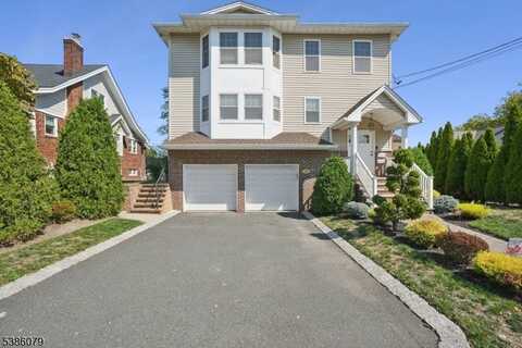 38 Centre St, Nutley, NJ 07110