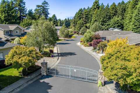 4550 Luke Court, Eureka, CA 95503