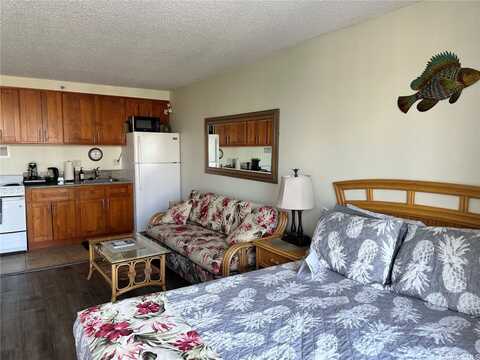 364 Seaside Avenue, Honolulu, HI 96815