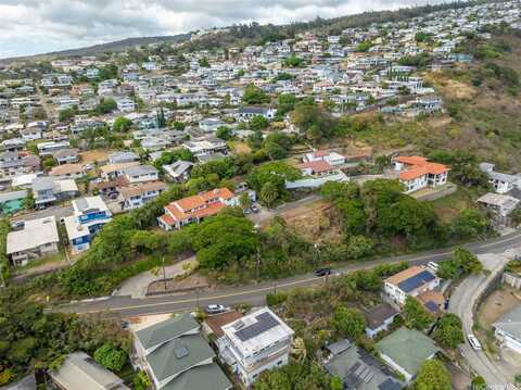 900 Alewa Drive, Honolulu, HI 96817