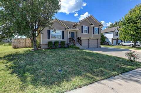 1604 Fairway Court, Pleasant Hill, MO 64080