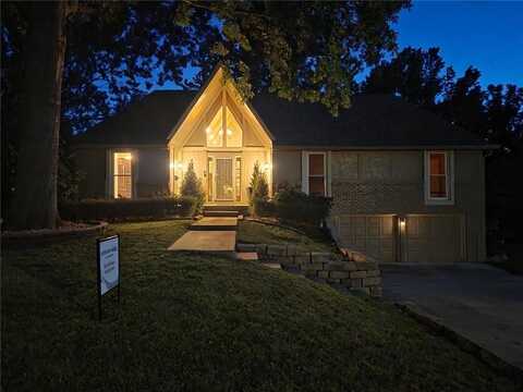 11807 W 99th Place, Overland Park, KS 66214