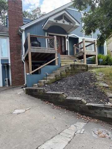201 NW Hackberry Street, Lees Summit, MO 64064