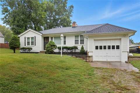 2943 NE Walnut Road, Avondale, MO 64117