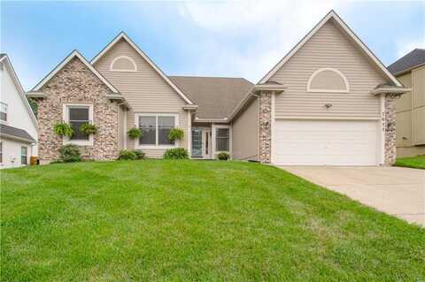 7611 NW 74th Street, Kansas City, MO 64152