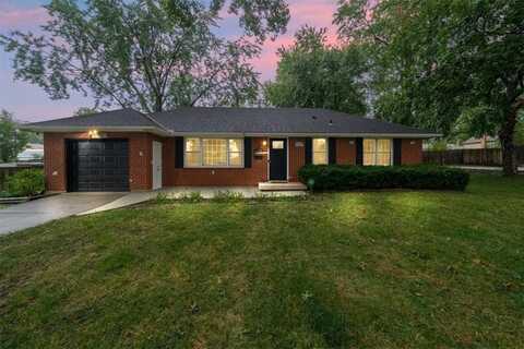 10704 W 48th Terrace, Shawnee, KS 66203
