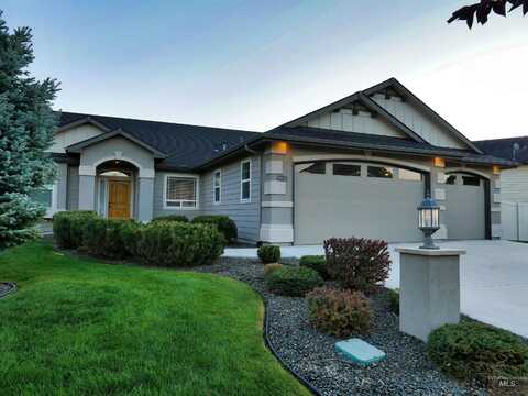 620 W Cedar Point, Nampa, ID 83651