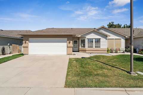 256 E Carmel Dr, Meridian, ID 83646