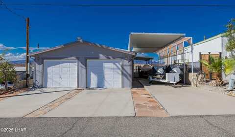 486 Bluewater Dr, Parker, AZ 85344