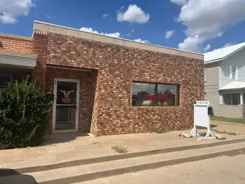 607 Austin Street, Levelland, TX 79336