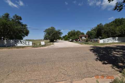 100 N Sunset Avenue, Littlefield, TX 79339