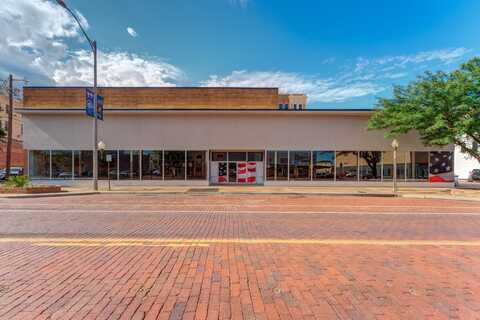 1013 Broadway, Lubbock, TX 79401