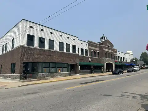 201-217 N Main Street unit: 209(D&E), Versailles, KY 40383