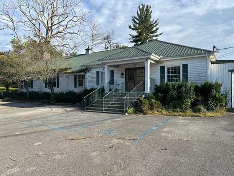 38 E Main Street, Paris, KY 40361