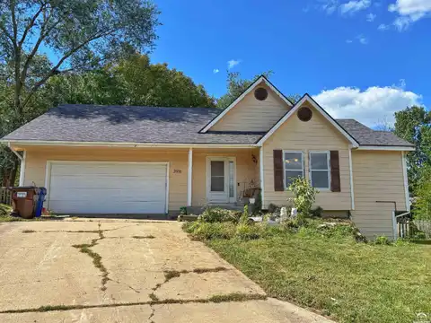 3916 Monterey Court, Lawrence, KS 66049