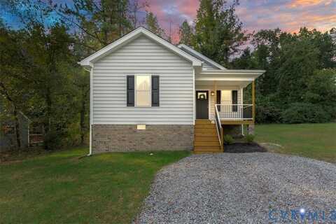 136 Gene Road, Blackstone, VA 23824