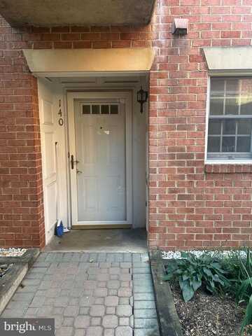 6924 FAIRFAX DR #140, ARLINGTON, VA 22213