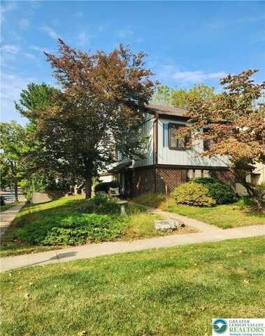 1702 Platt Court, White Hall, PA 18104