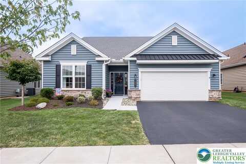 3801 Loyal Lane, Bethlehem, PA 18045
