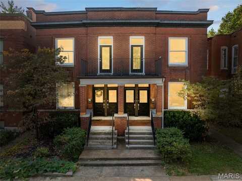 3136 Shenandoah Avenue, Saint Louis, MO 63104