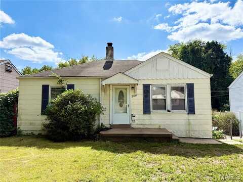 2020 Wedgewood Drive, Jennings, MO 63136