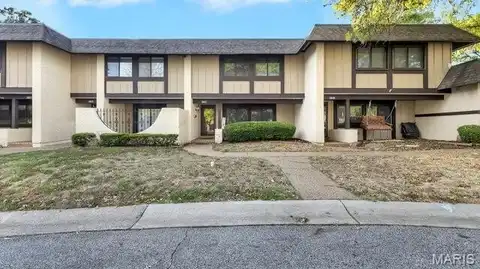 2617 Hampton Road, Saint Charles, MO 63303