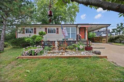 2245 Pecan Drive, Saint Louis, MO 63125