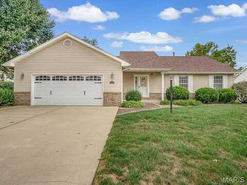 2709 Hunters Crossing Drive, Edwardsville, IL 62025