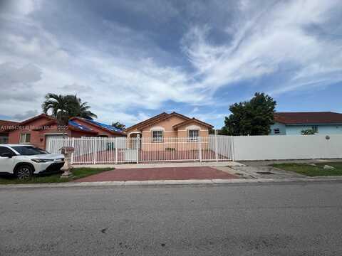 17630 SW 143rd Ct, Miami, FL 33177