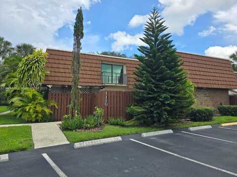 1150 SW 118th Ter, Davie, FL 33325
