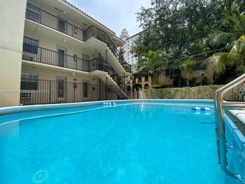 318 MAJORCA AVE, Coral Gables, FL 33134